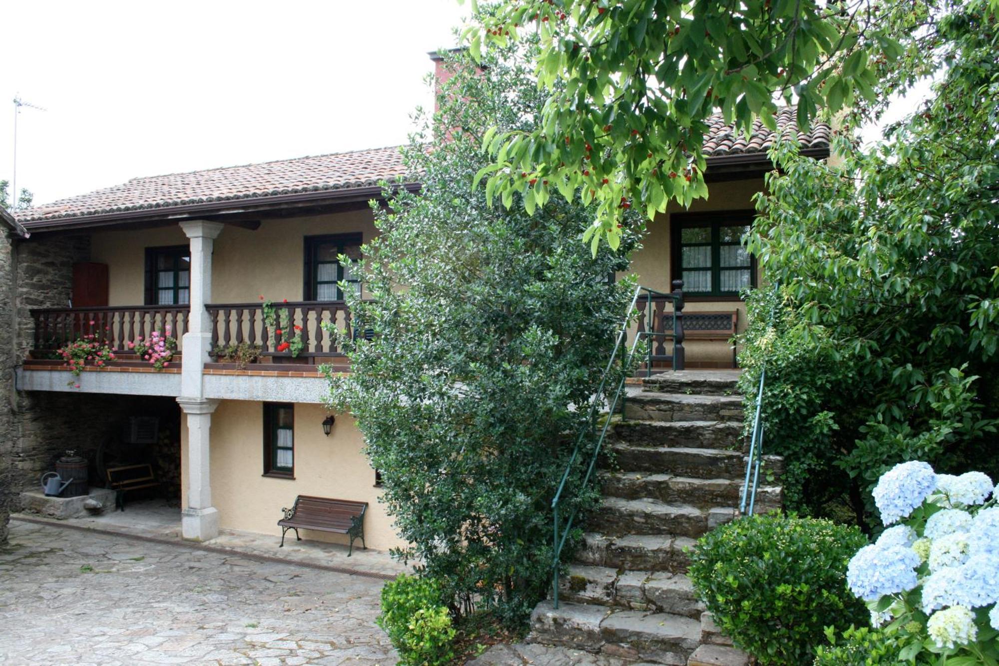 Casa Farruco Pension Beigondo Buitenkant foto
